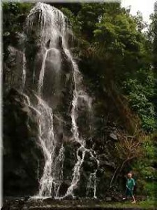 Azorerna varmt vattenfall